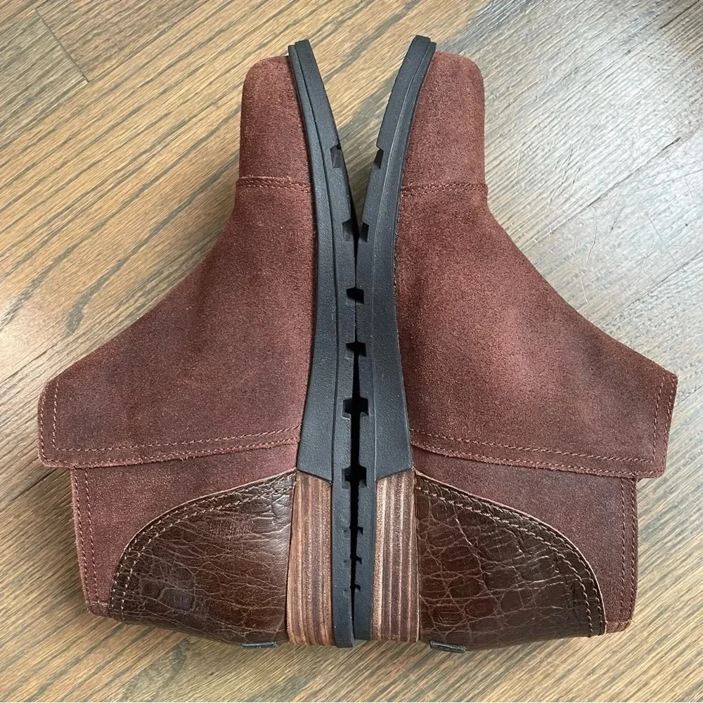 Sorel Major Low Casual Booties Suede & Croc Embossed Leather Ankle Boots